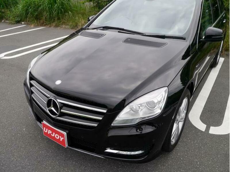 R CLASS