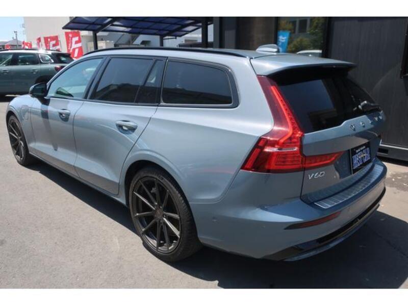 V60