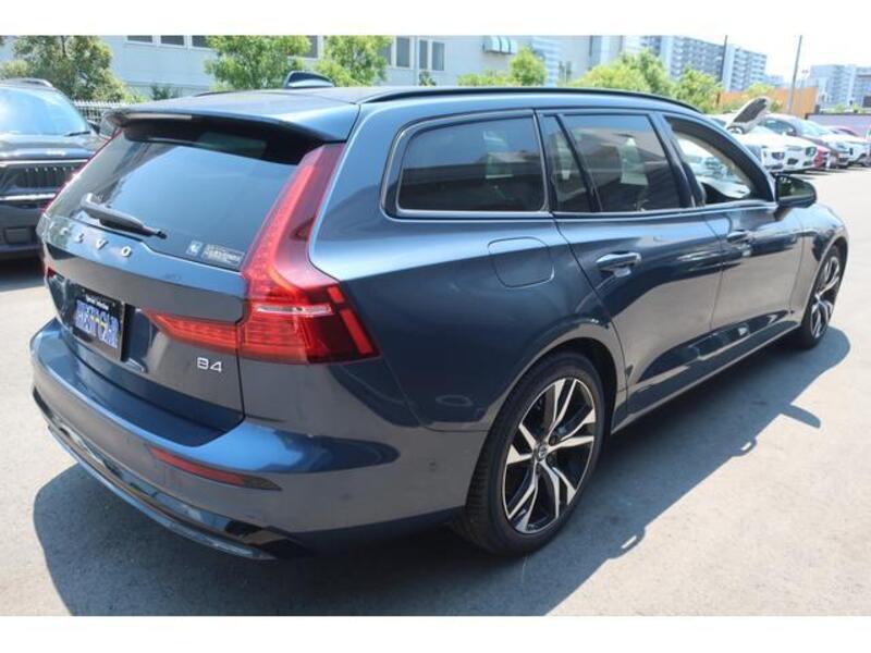 V60