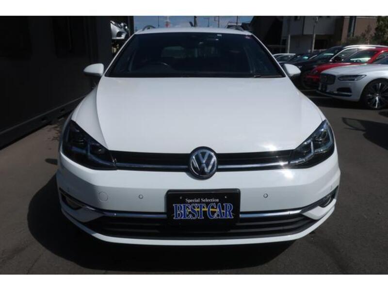 GOLF VARIANT