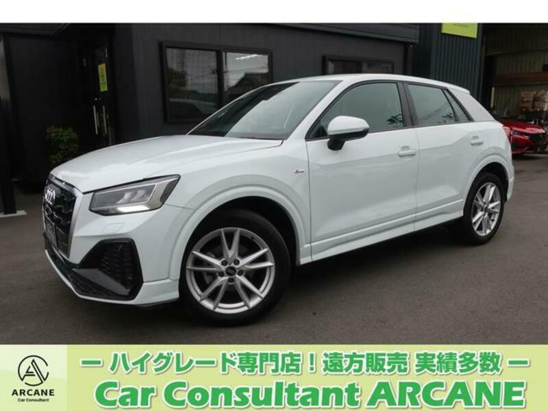 AUDI Q2