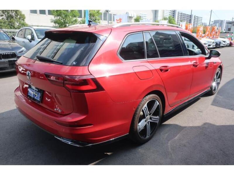 GOLF VARIANT