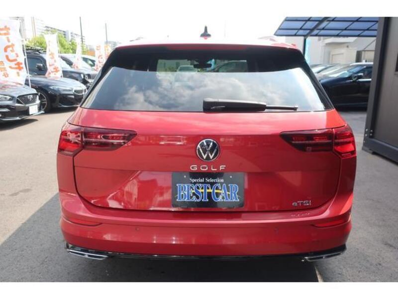 GOLF VARIANT
