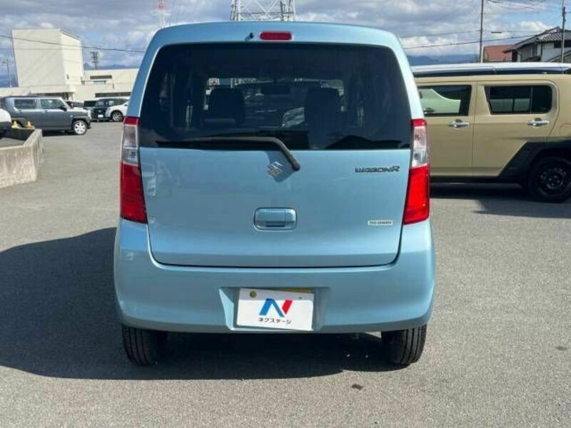 WAGON R