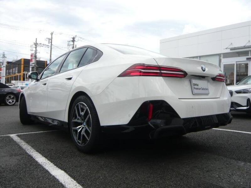 5 SERIES