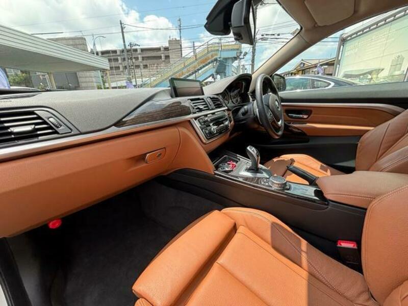 4 SERIES