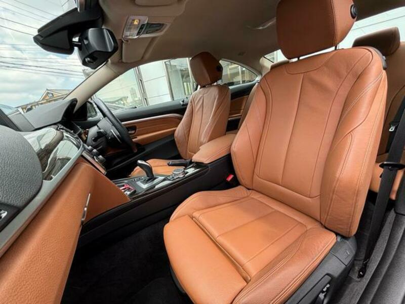 4 SERIES