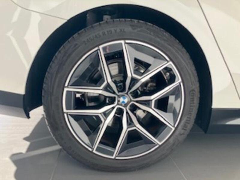 5 SERIES