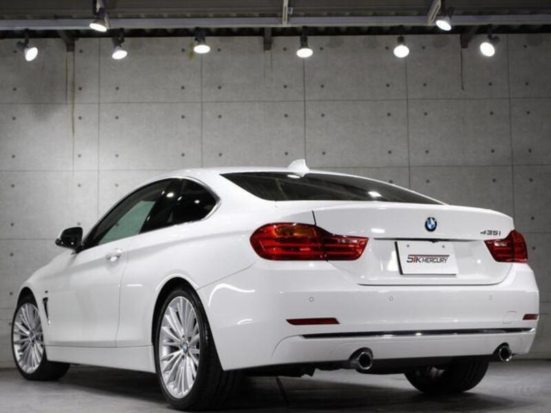 4 SERIES
