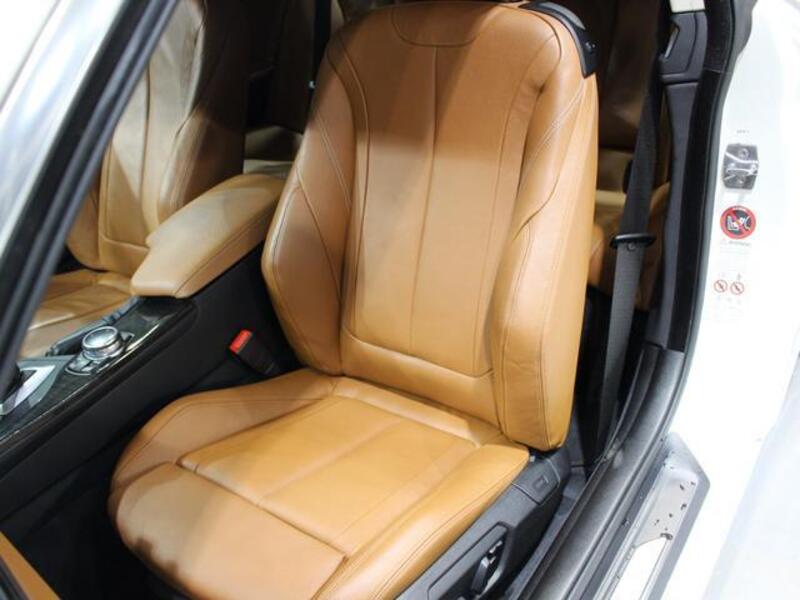 4 SERIES