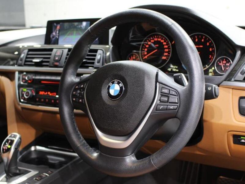4 SERIES