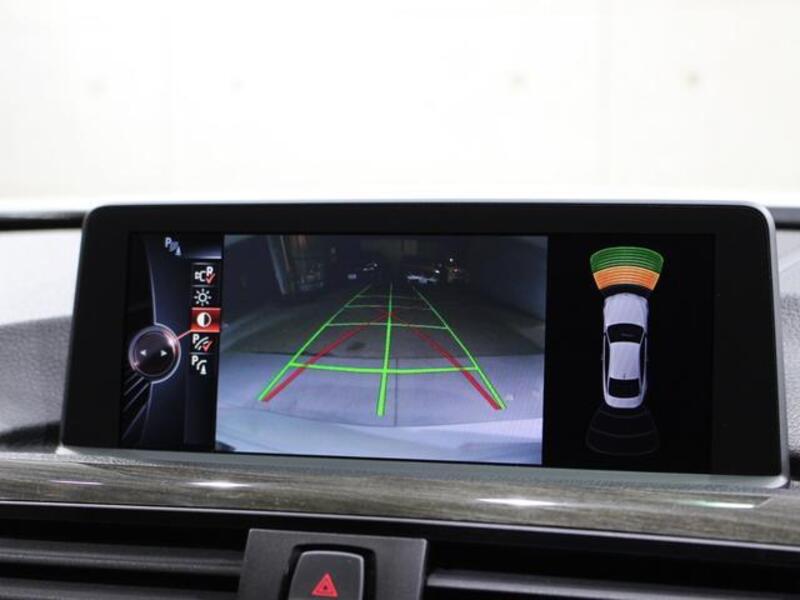 4 SERIES