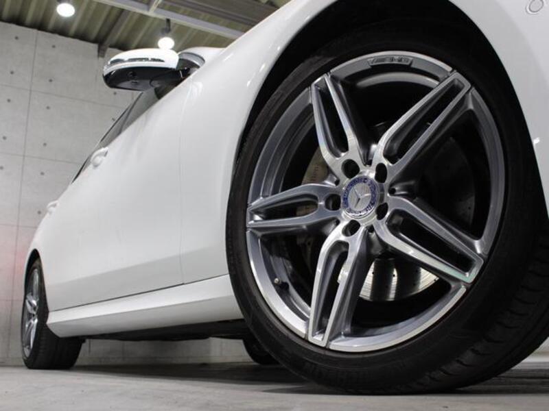 E-CLASS