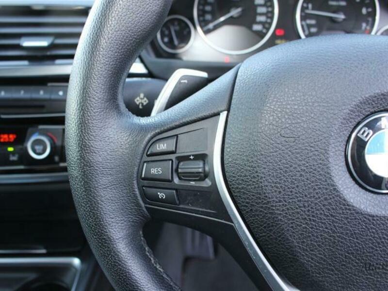 4 SERIES