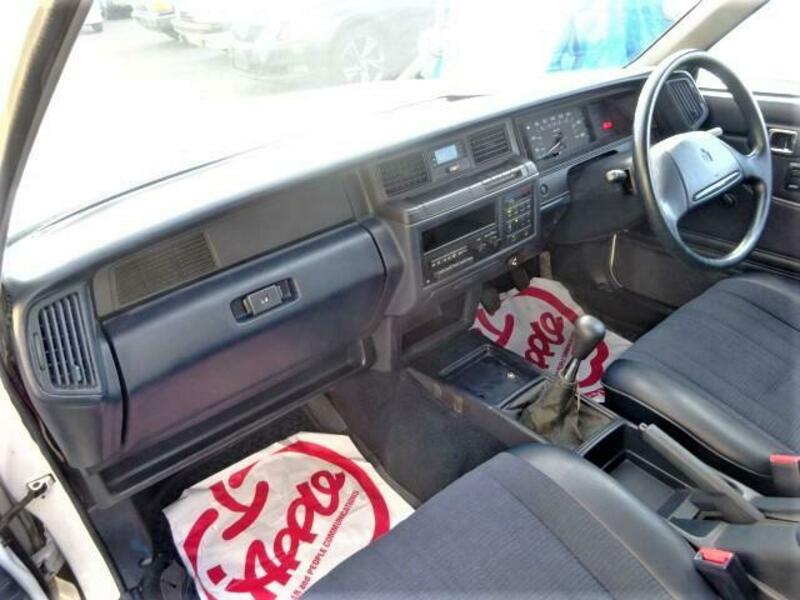 CROWN VAN