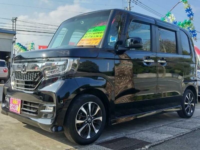 HONDA N BOX CUSTOM