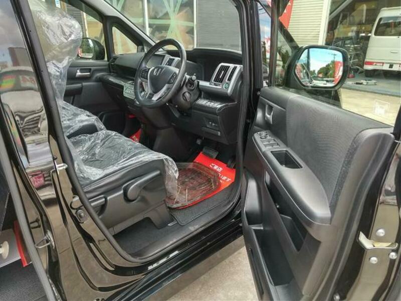 STEPWAGON SPADA