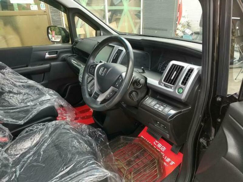 STEPWAGON SPADA