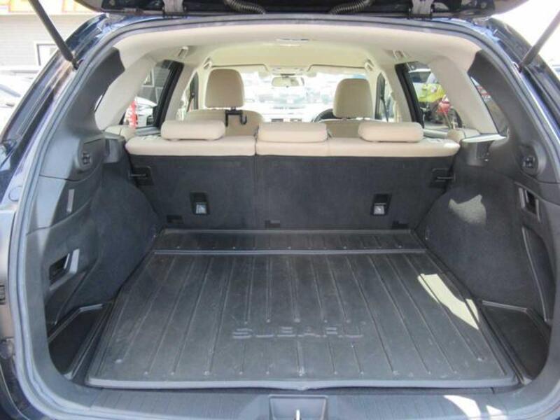 LEGACY OUTBACK