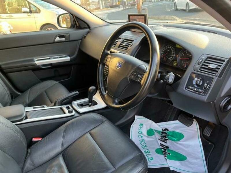 V50