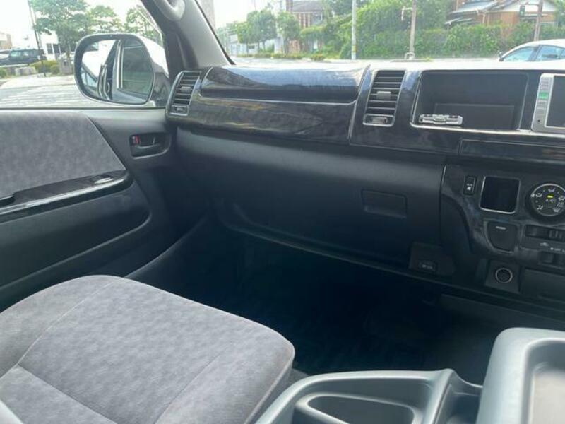 HIACE WAGON