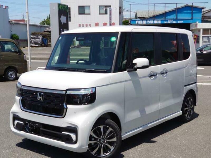HONDA N BOX CUSTOM