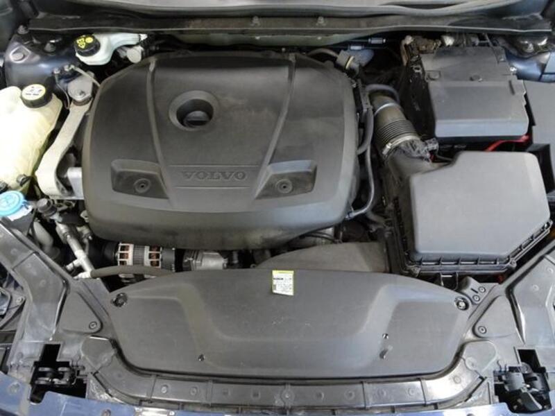 V40