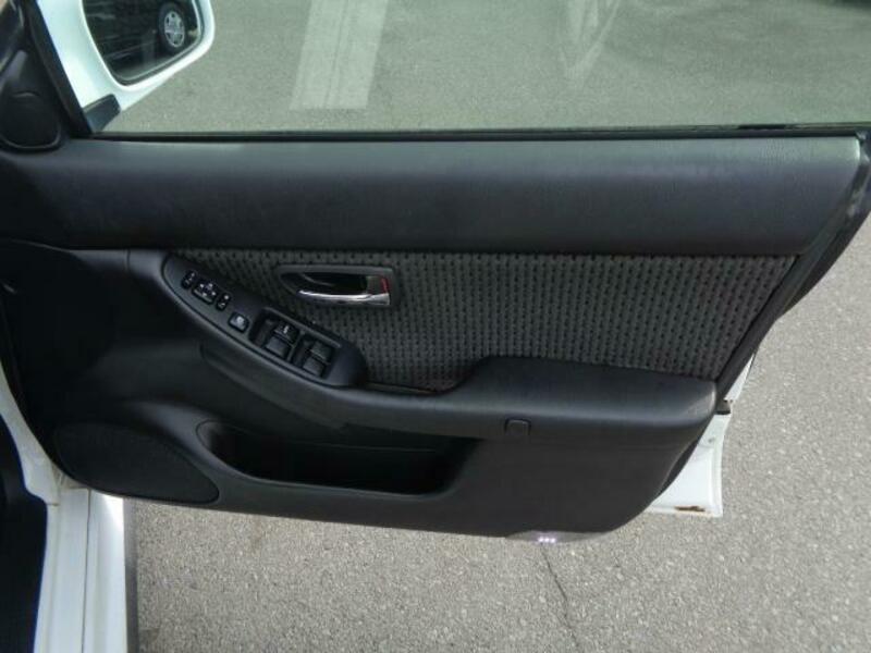 LEGACY B4