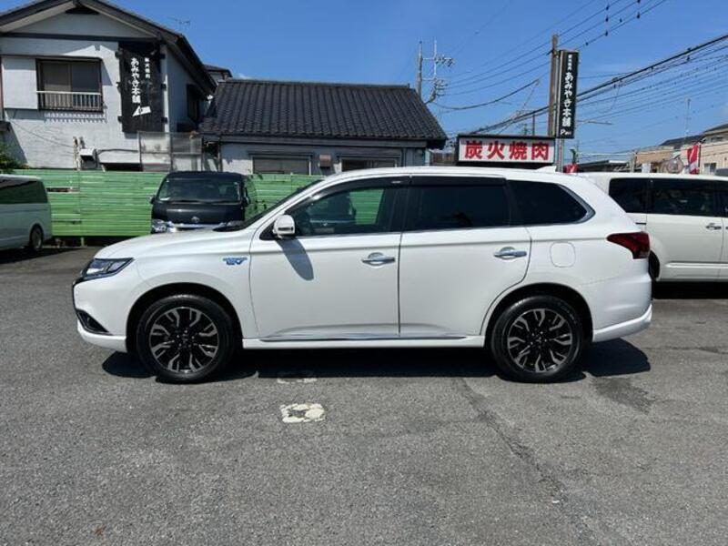 OUTLANDER PHEV