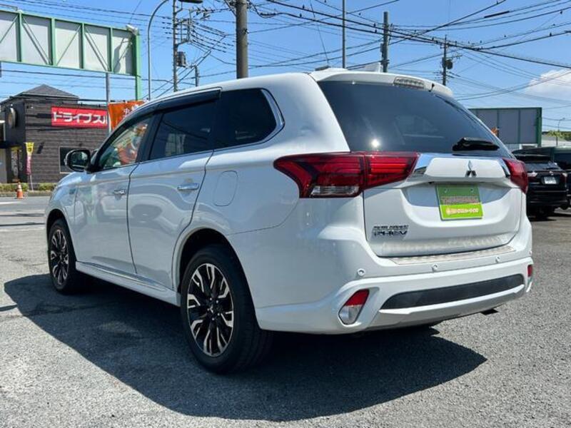 OUTLANDER PHEV