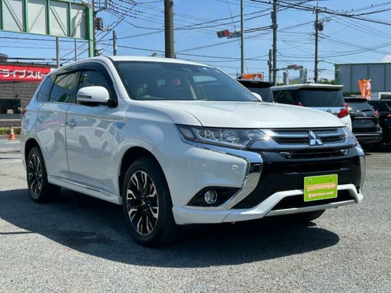 MITSUBISHI OUTLANDER PHEV
