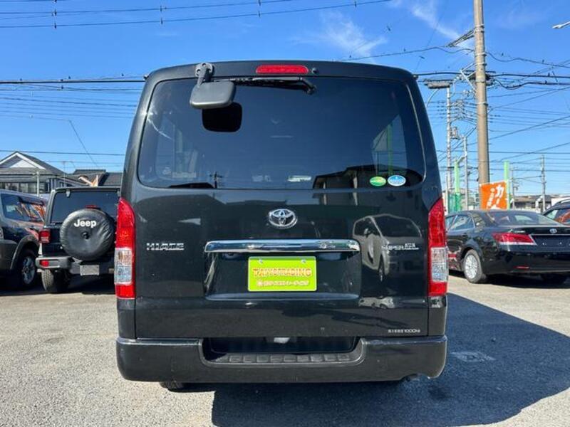 HIACE VAN