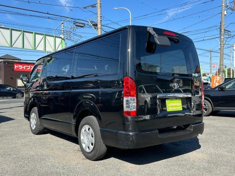 HIACE VAN