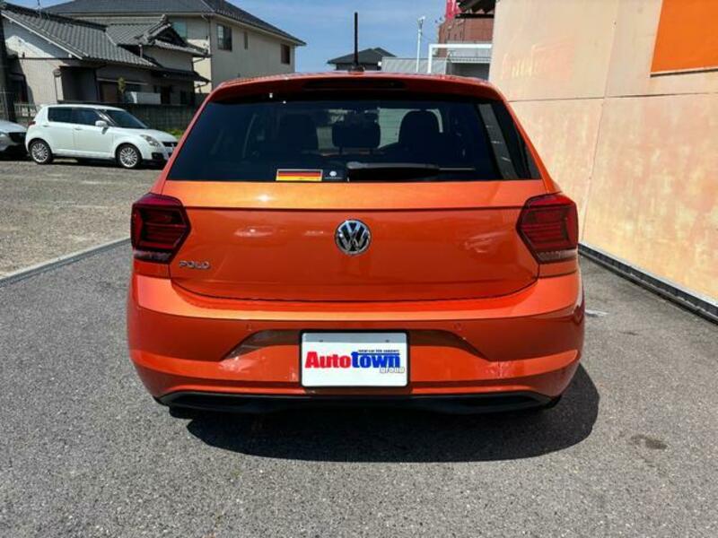 POLO