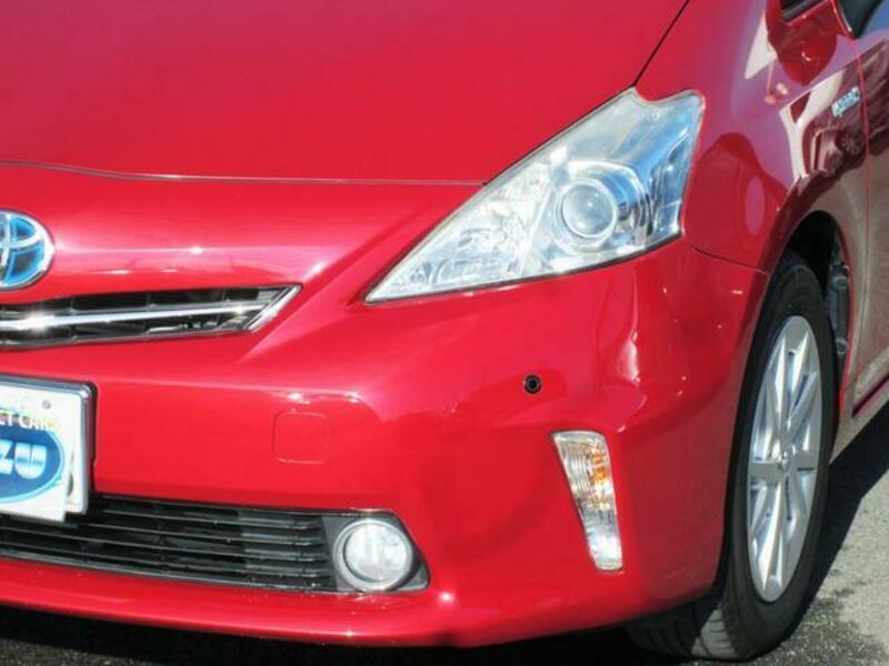 PRIUS ALPHA