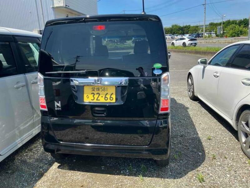 N BOX