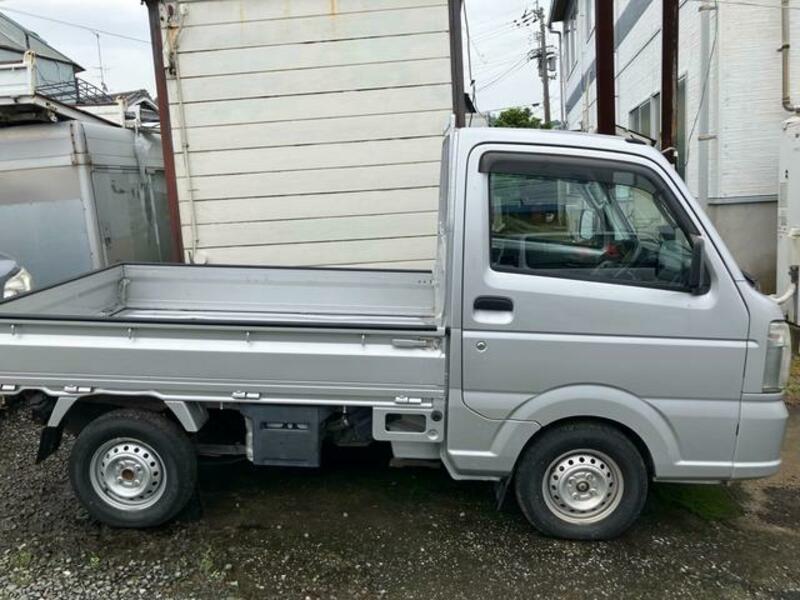 CLIPPER TRUCK