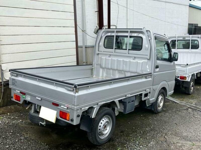 CLIPPER TRUCK