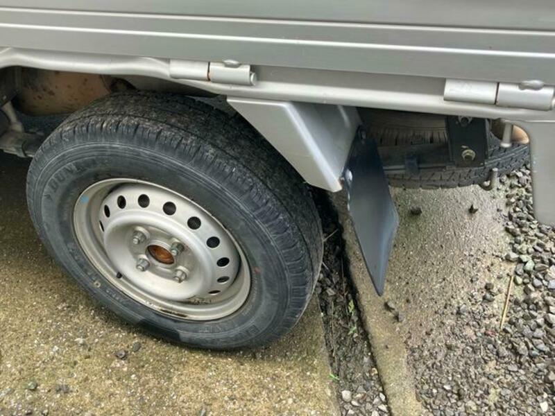 CLIPPER TRUCK