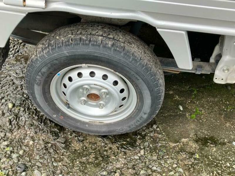 CLIPPER TRUCK