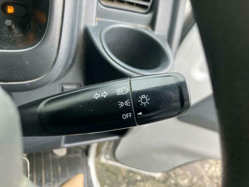 CLIPPER TRUCK