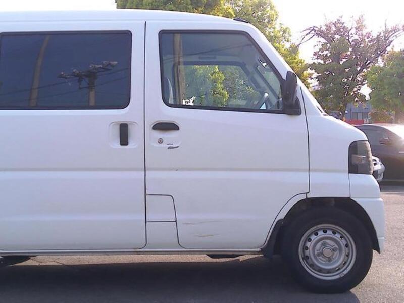 MINICAB VAN