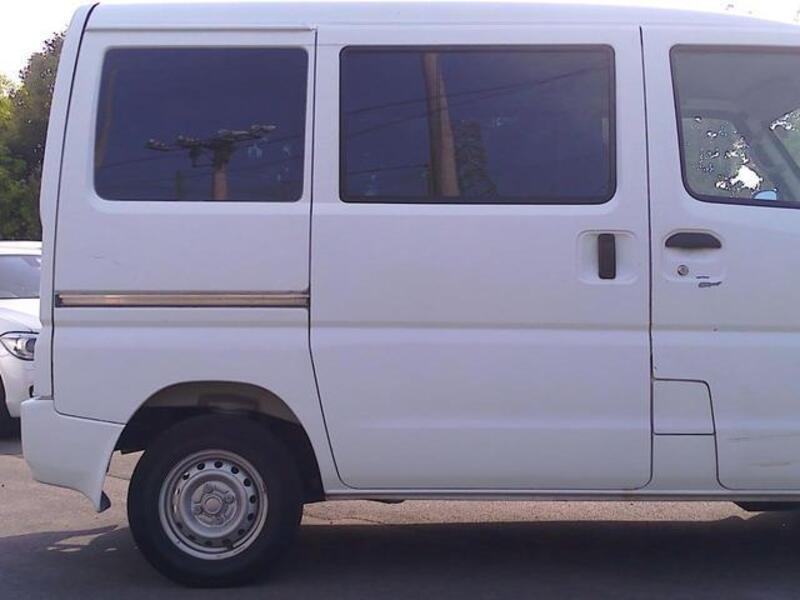 MINICAB VAN