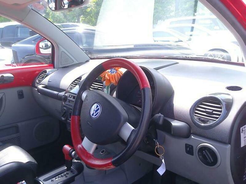 NEW BEETLE