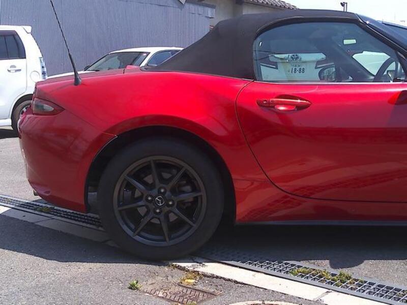 ROADSTER