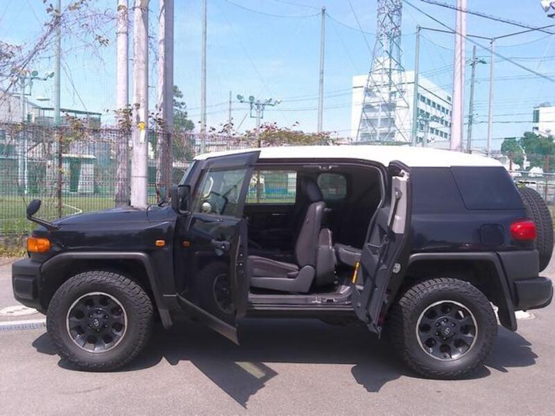 FJ CRUISER