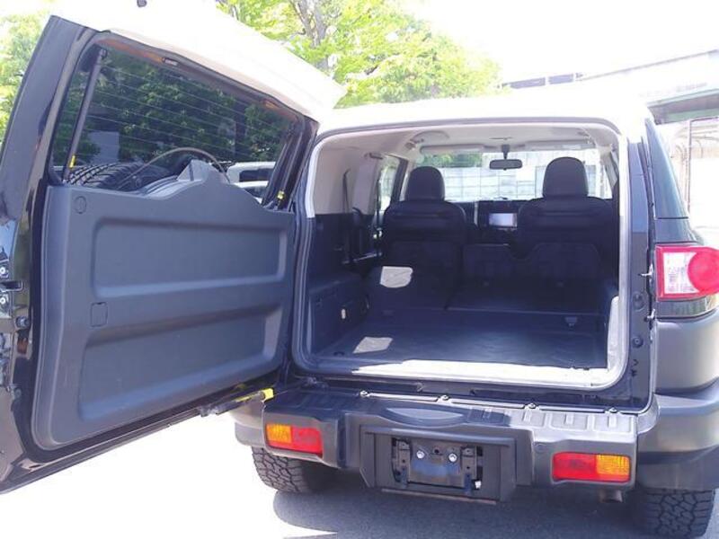 FJ CRUISER