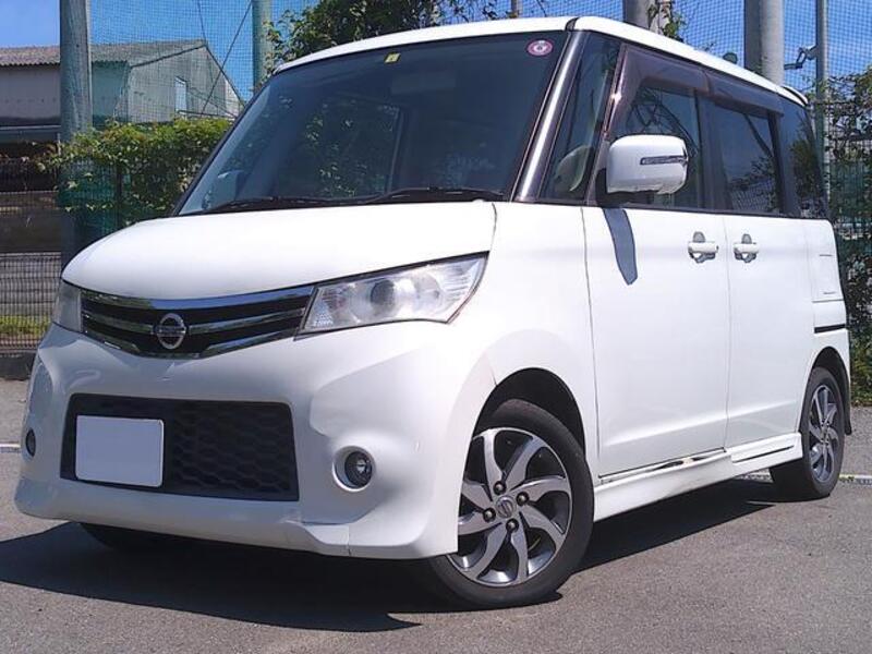 NISSAN ROOX