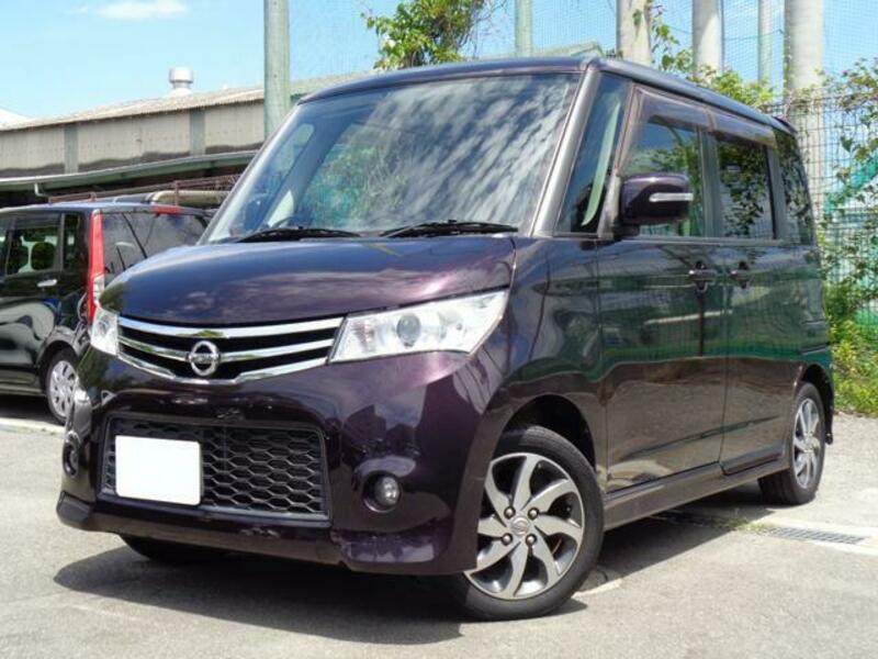 NISSAN ROOX