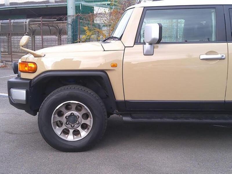 FJ CRUISER